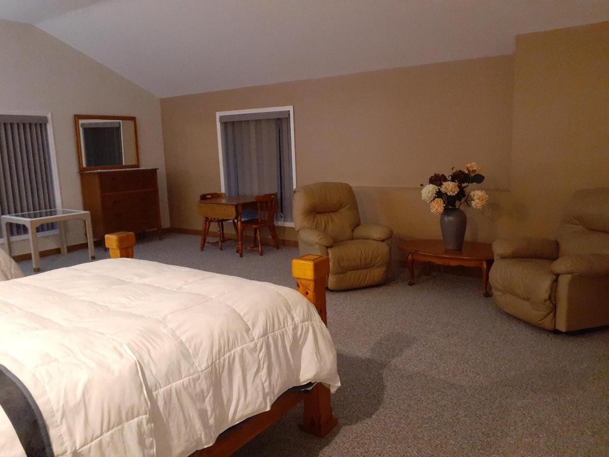 Jordan Lake B & B New Hill ภายนอก รูปภาพ
