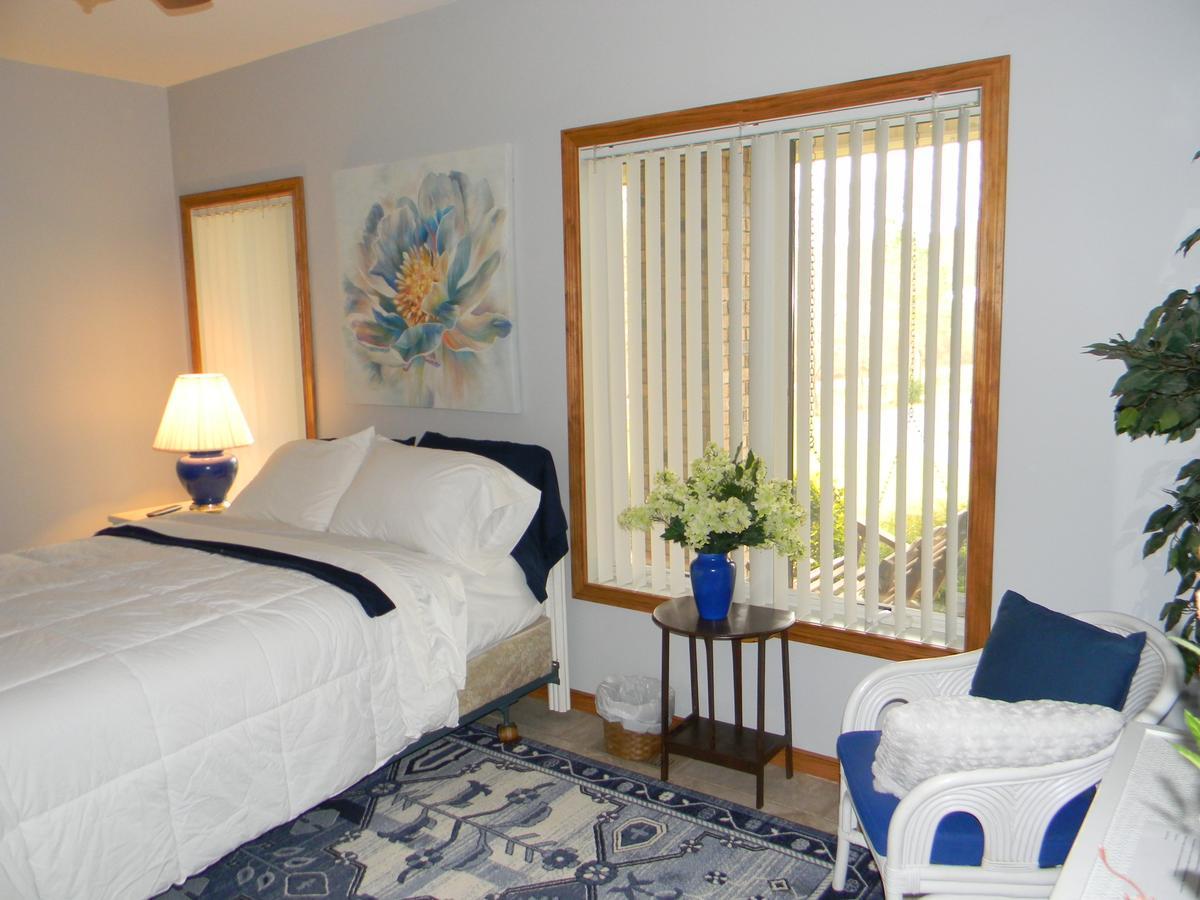 Jordan Lake B & B New Hill ภายนอก รูปภาพ